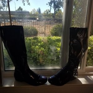 Purple Rain Boots sz 9. (With stretch in calves)